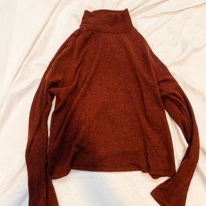 Everly, Dark Red/Brown Loose Fitting Turtleneck Sweater, Size Small